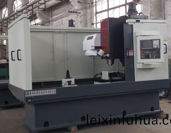 前(qian)軸鎖銷(xiao)孔專用加(jia)工