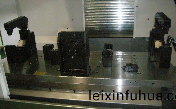 后橋加工(gong)裌(jia)具(ju)