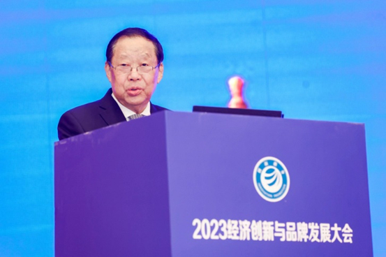 喜報！以(yi)恆(heng)有機硅(gui)榮穫(huo)三大(da)殊(shu)榮(rong)！